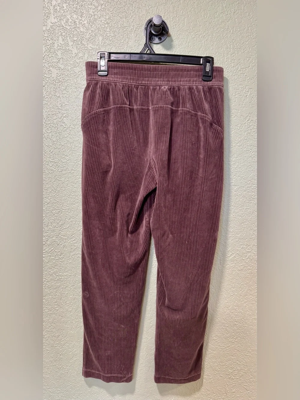 Lululemon Ribbed Velvet Leggings size 4